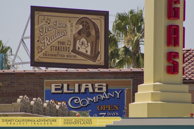 [Disney California Adventure] Placemaking: Pixar Pier, Buena Vista Street, Hollywood Land, Condor Flats - Page 17 IMG_9612